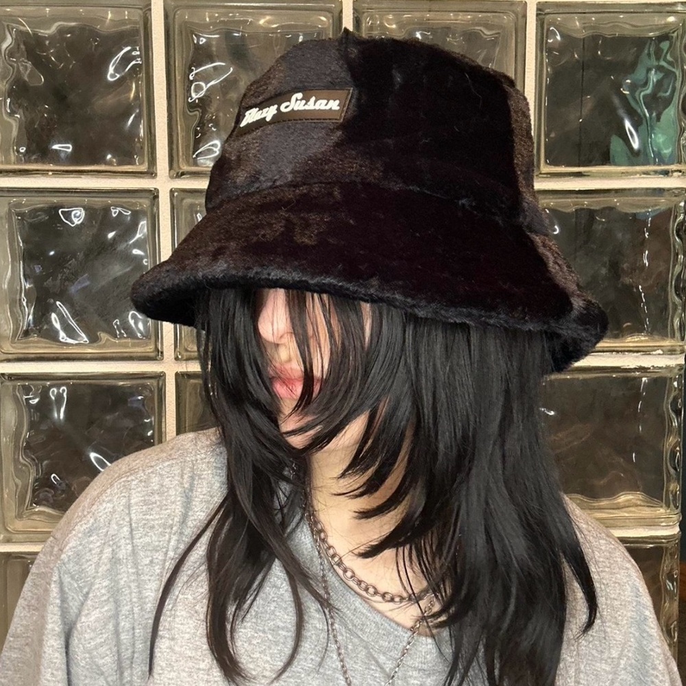 Black Furry Blazy Susan Bucket Hat